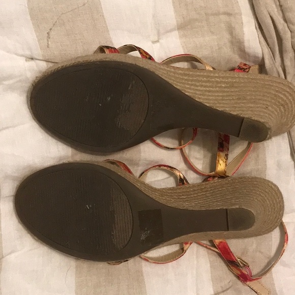 Sandals - Picture 5 of 5